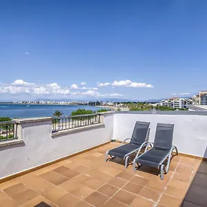 https://atico-en-primera-linea-de-playa-en-roses.catalonia-hotels.com