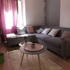 https://le-coin-salonais.fr-provencehotel.com