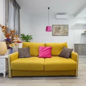 https://beautiful-apartment-20-minutes-from-city-center.catalonia-hotels.com
